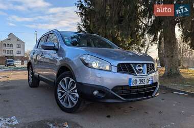 Позашляховик / Кросовер Nissan Qashqai 2010 в Дубні