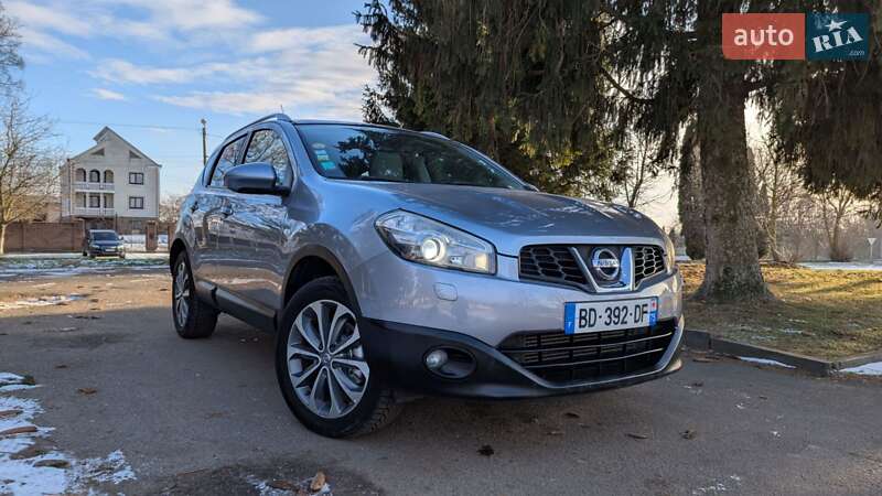 Позашляховик / Кросовер Nissan Qashqai 2010 в Дубні