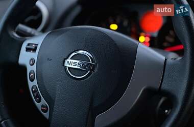 Внедорожник / Кроссовер Nissan Qashqai 2007 в 