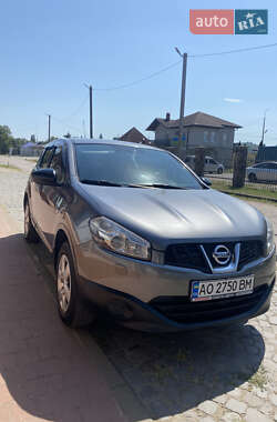 Позашляховик / Кросовер Nissan Qashqai 2012 в Мукачевому