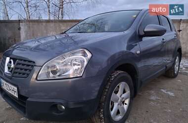 Позашляховик / Кросовер Nissan Qashqai 2008 в Вараші