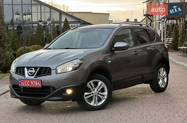 Внедорожник / Кроссовер Nissan Qashqai 2011 в Стрые