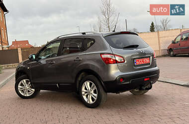 Внедорожник / Кроссовер Nissan Qashqai 2011 в Стрые