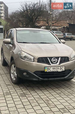 Nissan Qashqai 2011