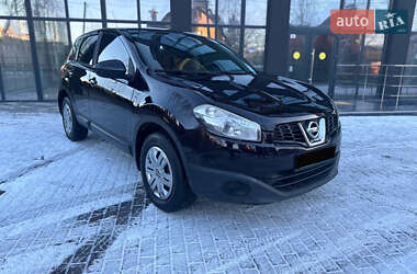 Позашляховик / Кросовер Nissan Qashqai 2011 в Полтаві