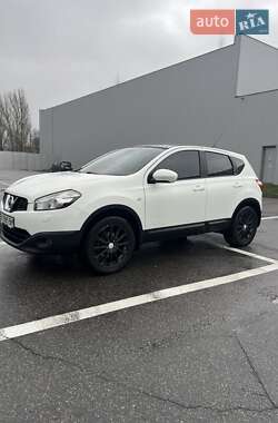 Внедорожник / Кроссовер Nissan Qashqai 2011 в Полтаве