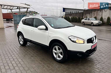 Позашляховик / Кросовер Nissan Qashqai 2011 в Сарнах