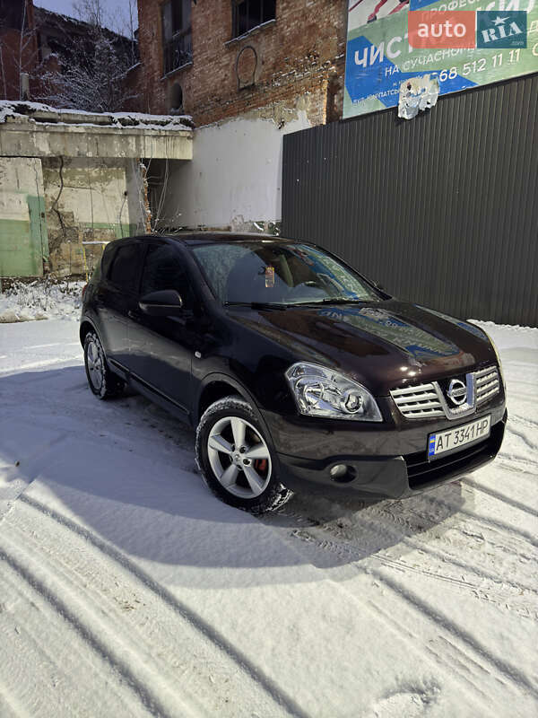 Позашляховик / Кросовер Nissan Qashqai 2009 в Коломиї