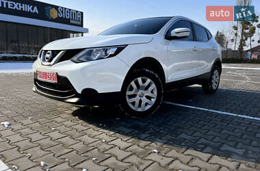 Позашляховик / Кросовер Nissan Qashqai 2015 в Вінниці