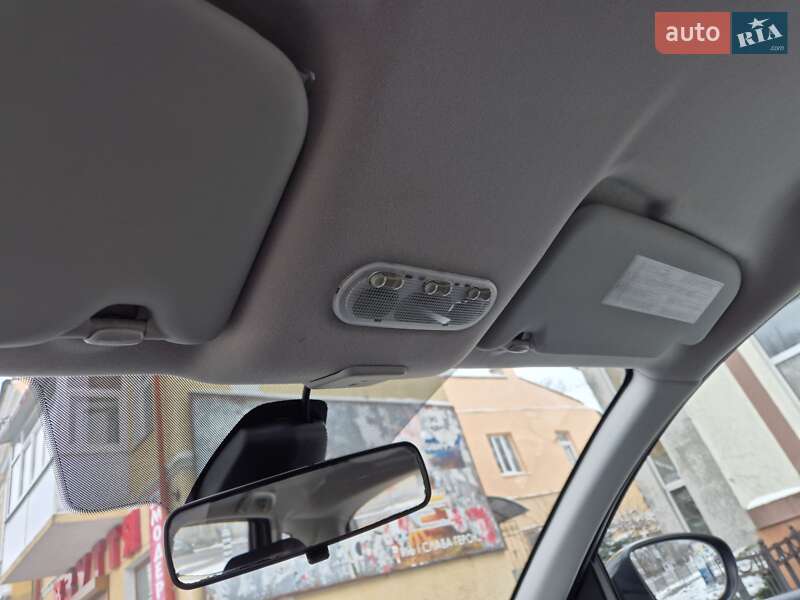 Позашляховик / Кросовер Nissan Qashqai 2011 в Стрию
