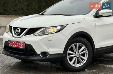 Позашляховик / Кросовер Nissan Qashqai 2014 в Рівному