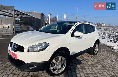 Позашляховик / Кросовер Nissan Qashqai 2012 в Львові