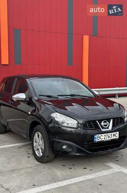 Позашляховик / Кросовер Nissan Qashqai 2011 в Києві