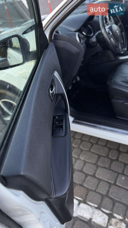 Внедорожник / Кроссовер Nissan Qashqai 2012 в Львове