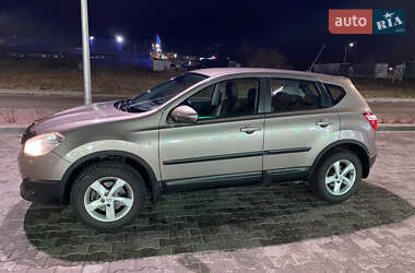 Внедорожник / Кроссовер Nissan Qashqai 2011 в Стрые