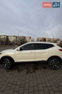 Внедорожник / Кроссовер Nissan Qashqai 2019 в Дрогобыче