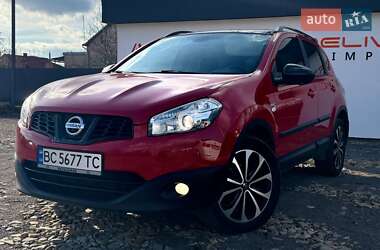 Позашляховик / Кросовер Nissan Qashqai 2012 в Самборі