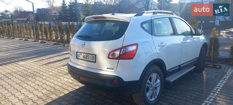 Внедорожник / Кроссовер Nissan Qashqai 2011 в Косове
