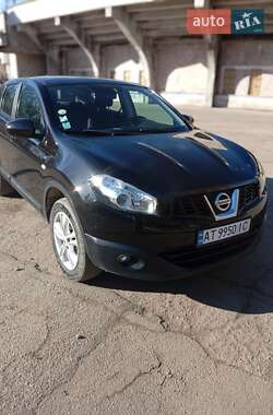 Позашляховик / Кросовер Nissan Qashqai 2011 в Івано-Франківську