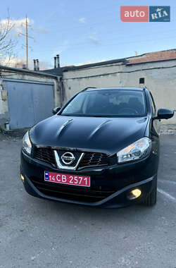 Внедорожник / Кроссовер Nissan Qashqai 2013 в Львове