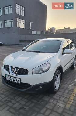 Внедорожник / Кроссовер Nissan Qashqai 2013 в Хмельницком