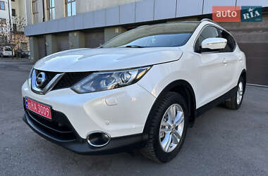 Позашляховик / Кросовер Nissan Qashqai 2014 в Рівному