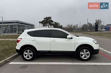 Позашляховик / Кросовер Nissan Qashqai 2011 в Дніпрі