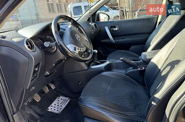 Внедорожник / Кроссовер Nissan Qashqai 2011 в 