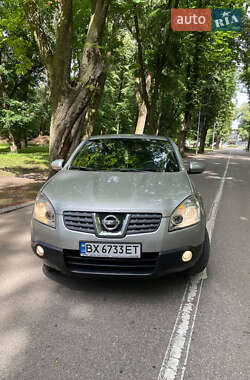 Позашляховик / Кросовер Nissan Qashqai 2008 в Чернівцях