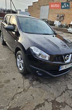 Внедорожник / Кроссовер Nissan Qashqai 2011 в 