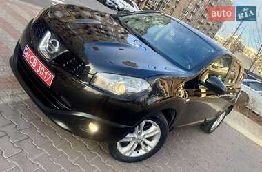 Позашляховик / Кросовер Nissan Qashqai 2012 в Києві