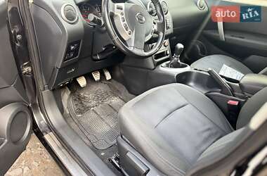 Позашляховик / Кросовер Nissan Qashqai 2011 в 