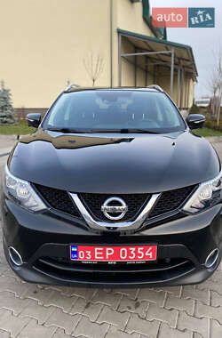 Позашляховик / Кросовер Nissan Qashqai 2014 в Луцьку