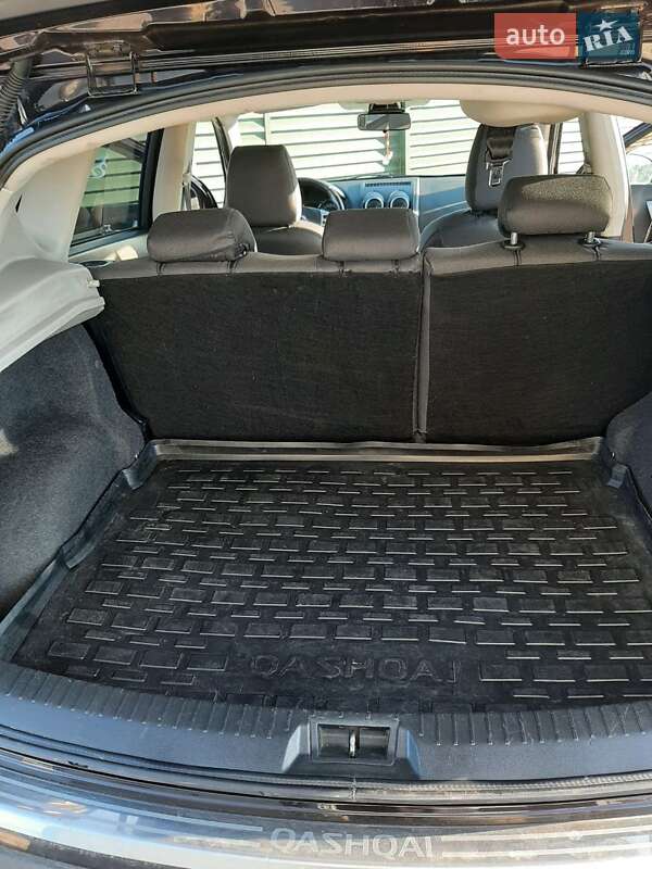 Внедорожник / Кроссовер Nissan Qashqai 2012 в Луцке