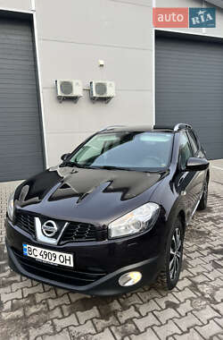 Внедорожник / Кроссовер Nissan Qashqai 2010 в 