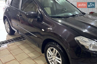 Внедорожник / Кроссовер Nissan Qashqai 2012 в Голованевске