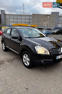 Позашляховик / Кросовер Nissan Qashqai 2008 в Києві