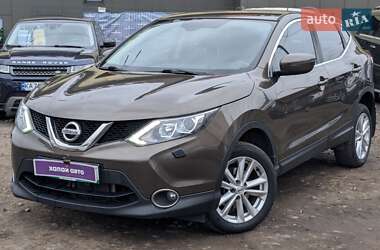 Позашляховик / Кросовер Nissan Qashqai 2014 в Києві