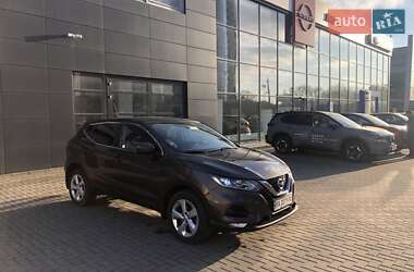 Внедорожник / Кроссовер Nissan Qashqai 2020 в 