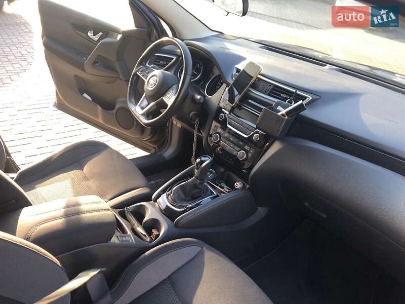 Внедорожник / Кроссовер Nissan Qashqai 2020 в Хмельницком