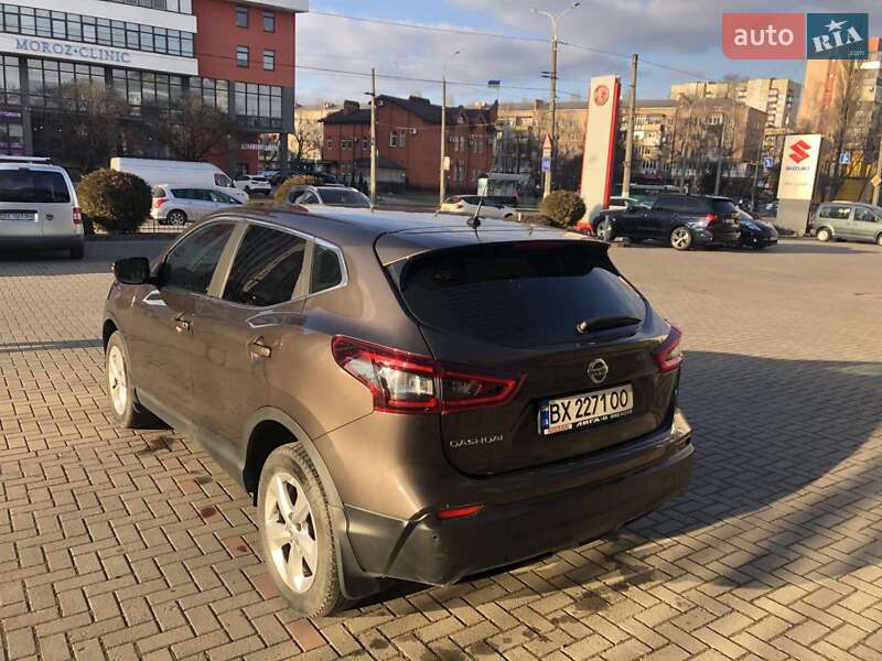 Внедорожник / Кроссовер Nissan Qashqai 2020 в Хмельницком