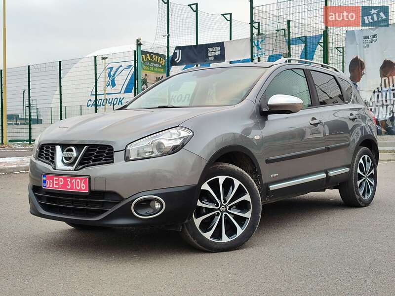 Позашляховик / Кросовер Nissan Qashqai 2012 в Києві