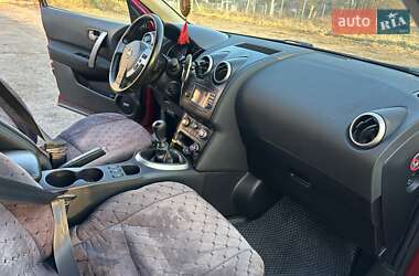 Позашляховик / Кросовер Nissan Qashqai 2010 в Млиніві