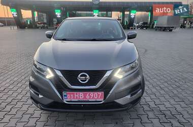 Внедорожник / Кроссовер Nissan Qashqai 2018 в 