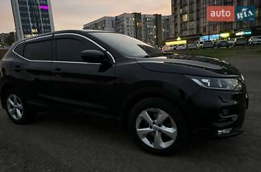 Позашляховик / Кросовер Nissan Qashqai 2019 в Черкасах