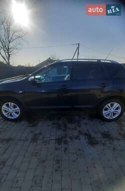 Позашляховик / Кросовер Nissan Qashqai 2011 в 