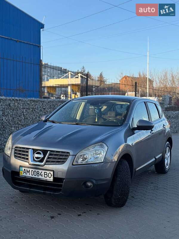 Внедорожник / Кроссовер Nissan Qashqai 2007 в 