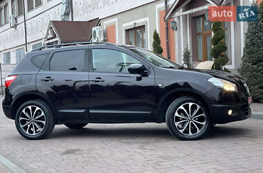 Позашляховик / Кросовер Nissan Qashqai 2013 в Стрию