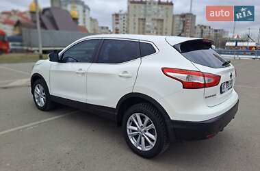 Внедорожник / Кроссовер Nissan Qashqai 2014 в Ивано-Франковске