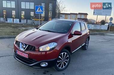 Позашляховик / Кросовер Nissan Qashqai 2010 в Івано-Франківську